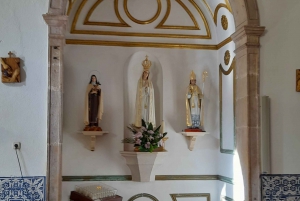 Albufeira: Algarve Cliffs and The Chapel of Bones Tour