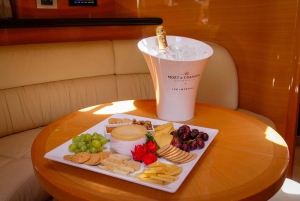 Albufeira: Privéjachtcharter voor een hele dag in de Algarve