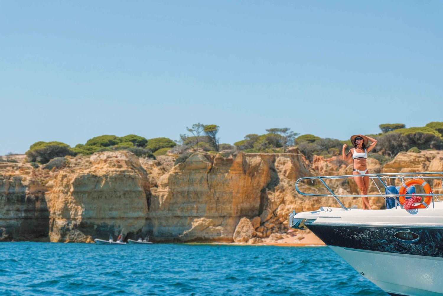 Albufeira: Halbtägiger privater Yachtcharter an der Algarve