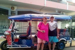 Albufeira: Benagil Caves & Senhora da Rocha Tour by Tuk Tuk