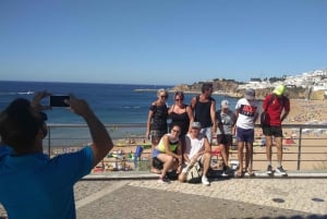 Albufeira: Een lokale ervaring met eten proeven & lokale winkels