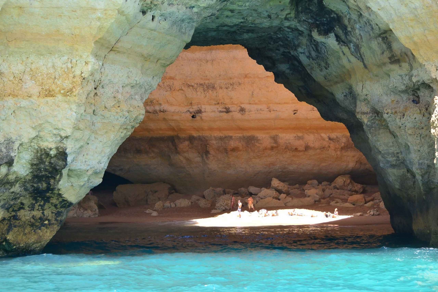 Albufeira: Dolphin Watching and Benagil Cave Boat Cruise