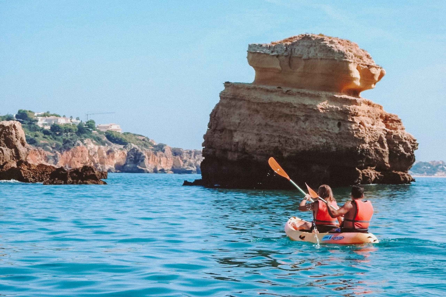 Albufeira : visite en kayak pour découvrir des grottes et des plages secrètes