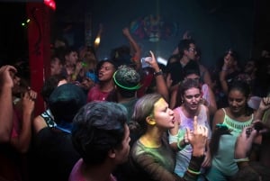 アルブフェイラのナイトライフパーティーツアー