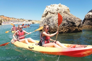 Albufeira : visite en kayak des grottes secrètes et des plages, avec arrêt baignade