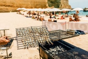 Albufeira: crucero turístico con barbacoa en la playa y barra libre