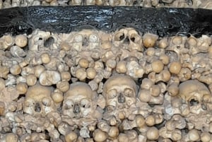 Albufeira: Silves Castle and Chapel of Bones,