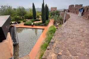 Albufeira: Silves Castle and Chapel of Bones,
