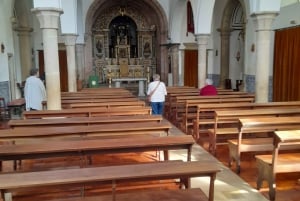 Albufeira: Silves Castle and Old Town with Chapel of Bones