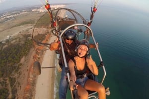 Albufeira: Paragliding-flyvning ved solnedgang