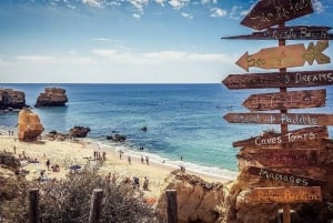 Albufeira City Tour & Melhores Praias 2h (TukTuk ou Jeep)