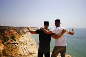 Albufeira: giro in tuk tuk con la città vecchia e le spiagge