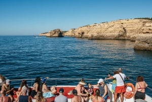 Passeio de barco de 3 horas pelas cavernas e pela costa do Algarve