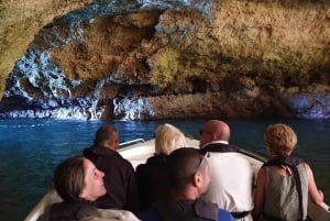 Algarve: tour in barca della grotta di Benagil e passeggiata costiera di Algarseco
