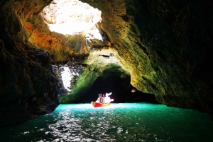 Algarve: excursión en kayak al amanecer a la cueva de Benagil con uso de ducha