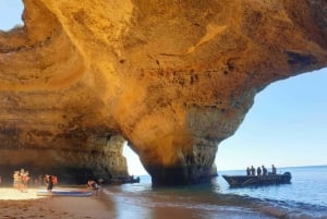From Armação de Pêra: Benagil Caves and Beaches Boat Tour