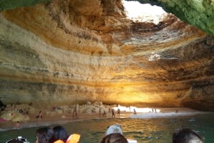 Algarve: Båttur til grottene i Benagil