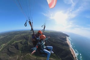 Algarve Coast: Scenic Paragliding Experience