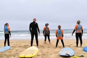Algarve: Clase de surf en grupo reducido con instructor