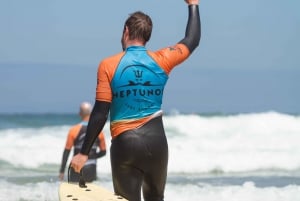 Algarve: Group Surfing Lesson