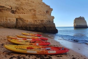 Algarve: Piilotetut aarteet – Benagilin luolat kajakeilla