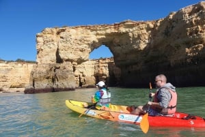 Algarve: Piilotetut aarteet – Benagilin luolat kajakeilla