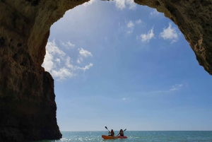 Algarve: Ukryte skarby – jaskinie Benagil kajakiem