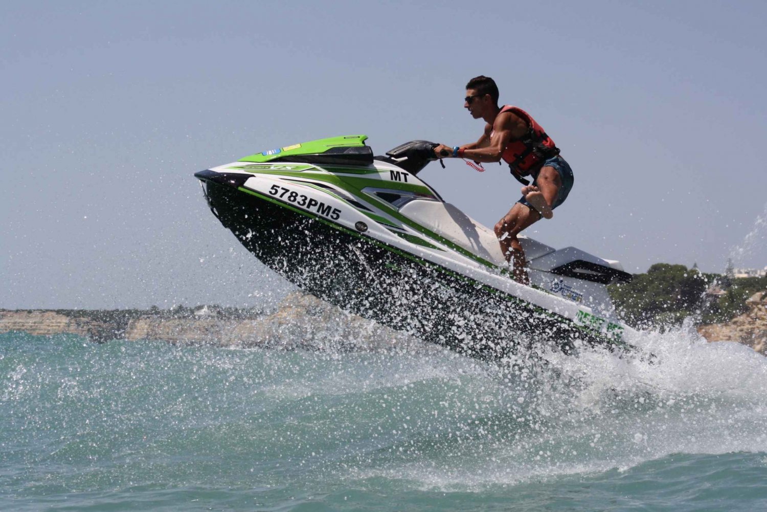 Algarve: alquiler de moto acuática en Armação de Pêra