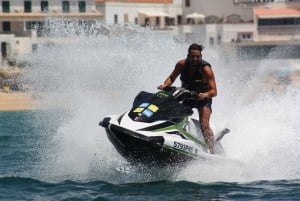 Algarve: verhuur van jetski's in Armação de Pêra