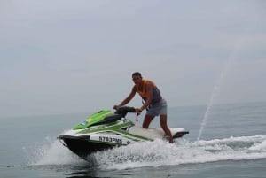 Algarve: verhuur van jetski's in Armação de Pêra