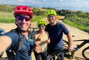 Algarve: Lagos Sightseeing guided Tour with e-bikes