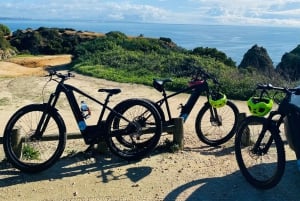 Algarve: Lagos Sightseeing guided Tour with e-bikes