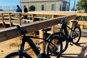 Algarve: Lagos Sightseeing guided Tour with e-bikes