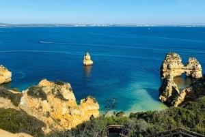 Algarve: Lagos Sightseeing guided Tour with e-bikes