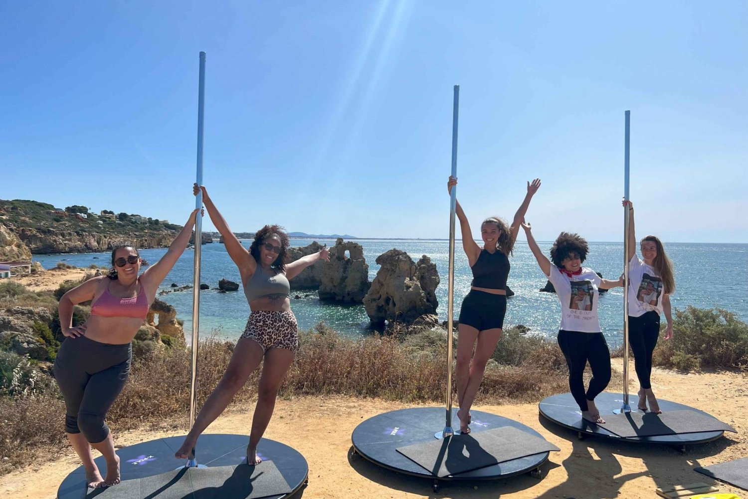 Algarve: Ocean View Pole Dance Experience with Prosecco