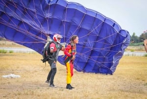 avventura di paracadutismo in tandem da 15.000 a 10.000 piedi