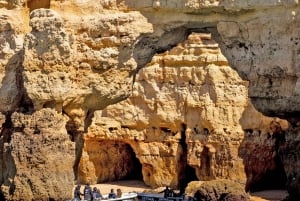 Armação de Pêra: Benagil Caves and Secret Beaches Boat Trip