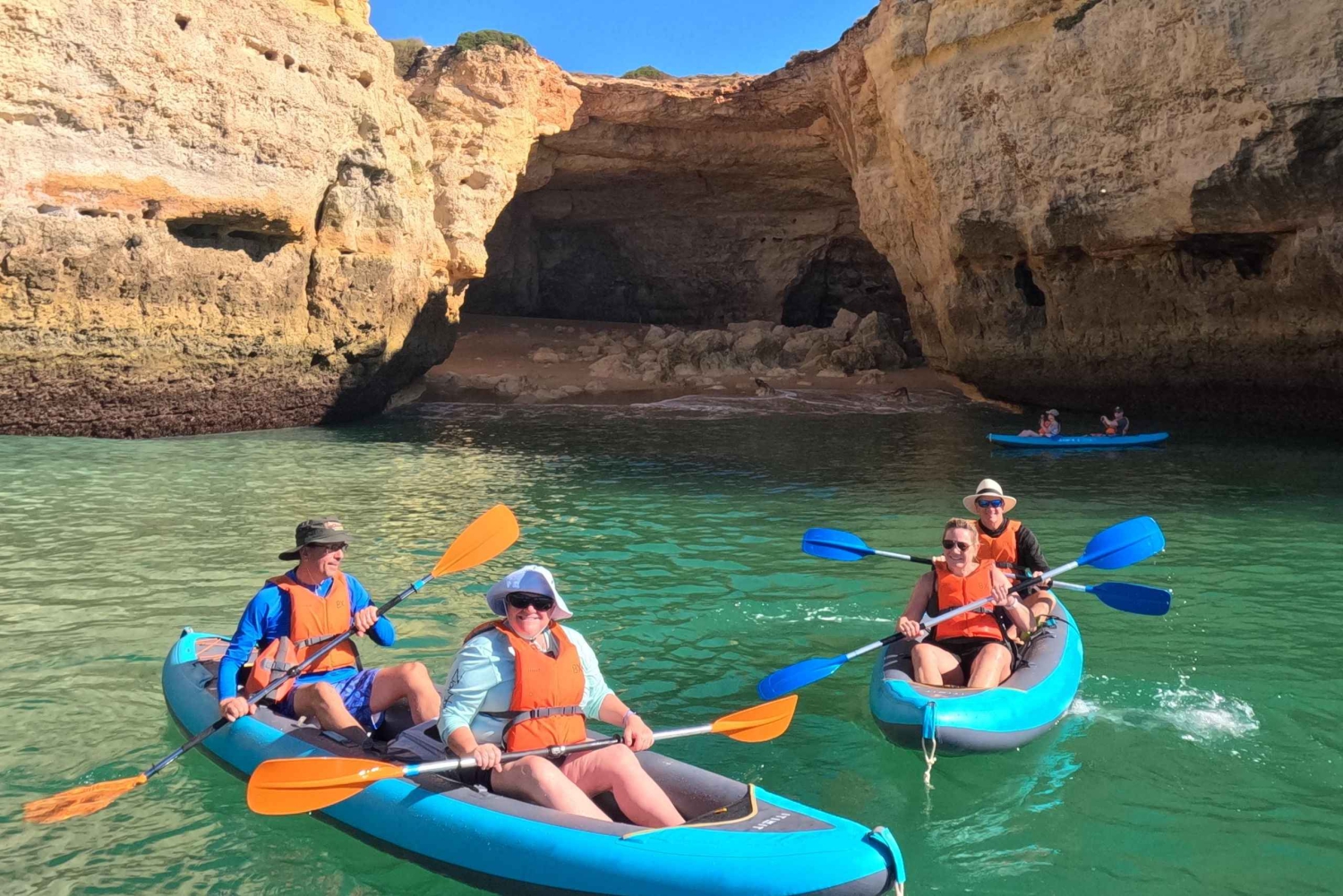Plage de Benagil : kayak dans la grotte de Benagil (PHOTOS GRATUITES)