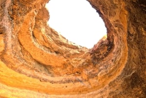 Plage de Benagil : kayak dans la grotte de Benagil (PHOTOS GRATUITES)