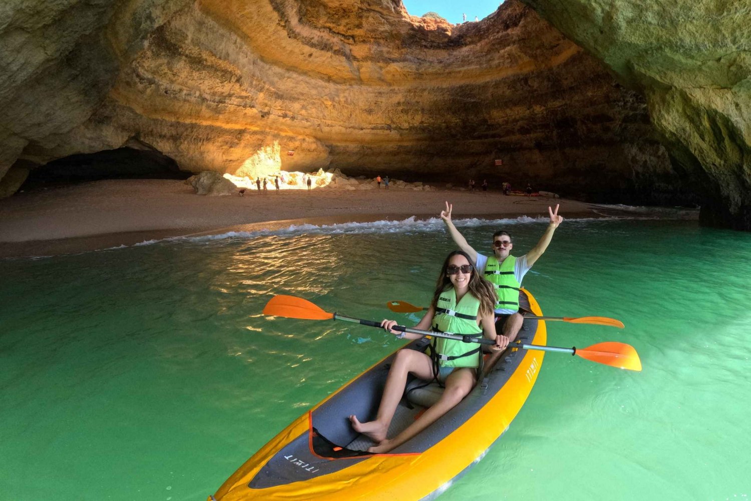 Carvoeiro: Benagil Cave Kayak Tour with 4k Photos