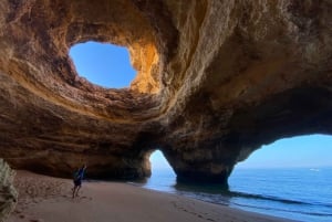 Benagil: Benagil Cave Stand Up PaddleBoard Tour at Sunrise