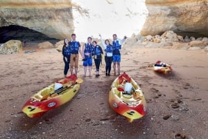Benagil: Tour guidato in kayak delle grotte e dei luoghi segreti di Benagil