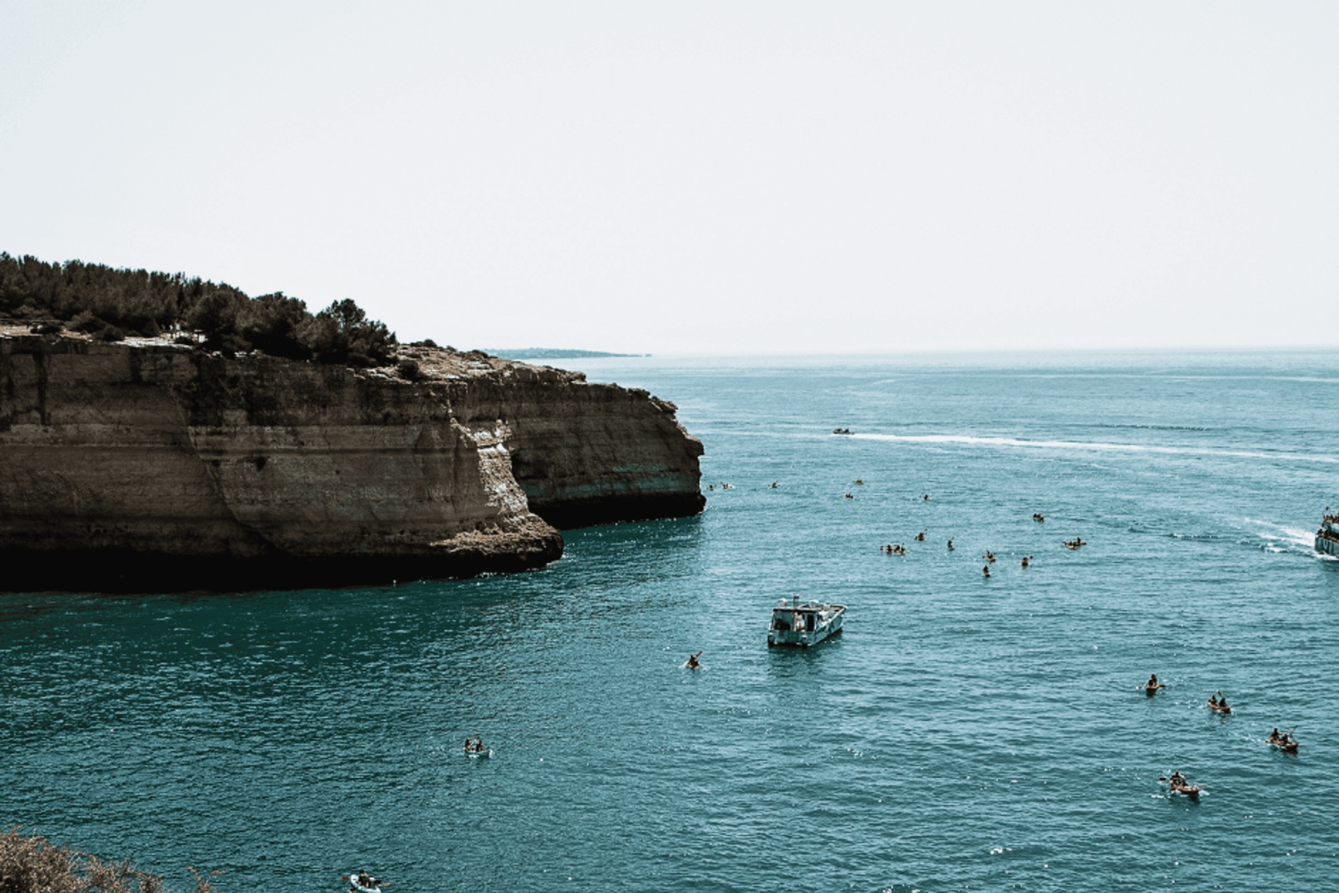 Benagil: tour en kayak al amanecer por las cuevas de Benagil con guía