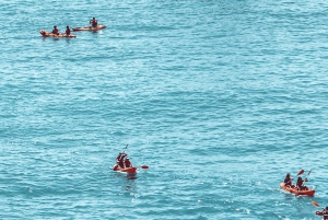 Benagil: tour en kayak al amanecer por las cuevas de Benagil con guía