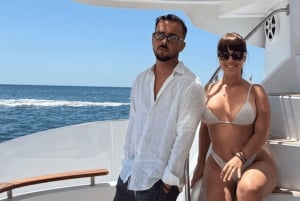 Expérience des grottes de Benagil au départ de Vilamoura | Location de yacht