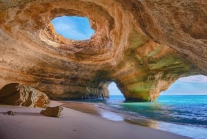 Vilamoura: Gruta de Benagil em pequeno grupo