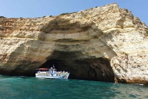 Portimão: Benagil Caves and Coast Boat Tour with Swim Stop