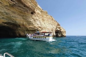 Portimão: Benagil Caves and Coast Boat Tour with Swim Stop