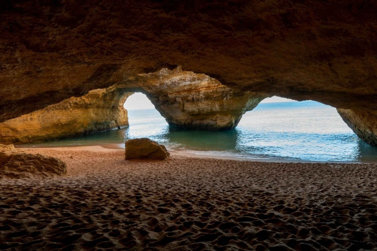 Benagil: Benagil Caves Sunrise Kayak Tour w/ Guide