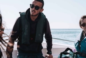 Benagil : tour privé exclusif en bateau vers les grottes avec baignade